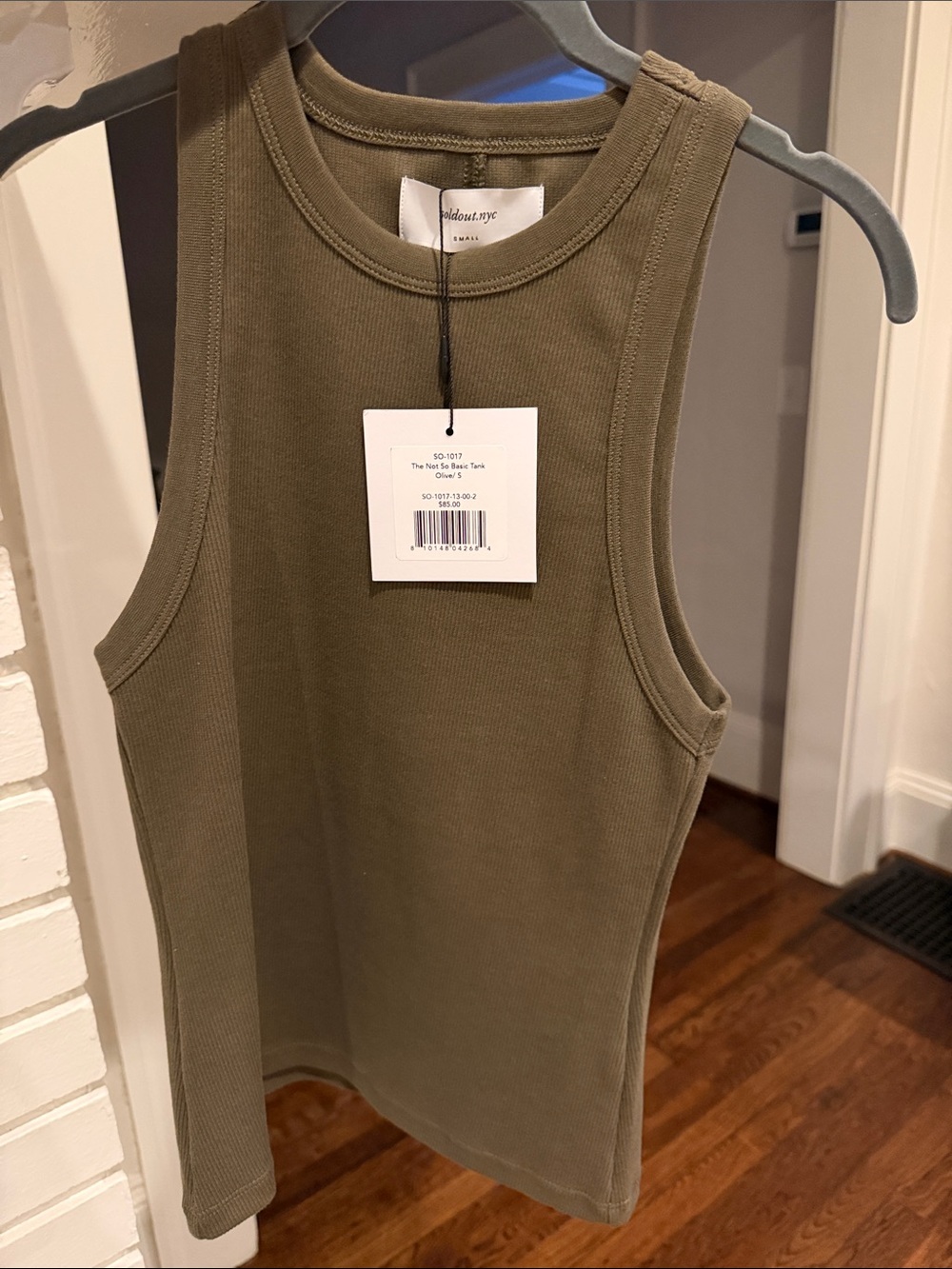 Sold Out New York Not so basic tank - olive